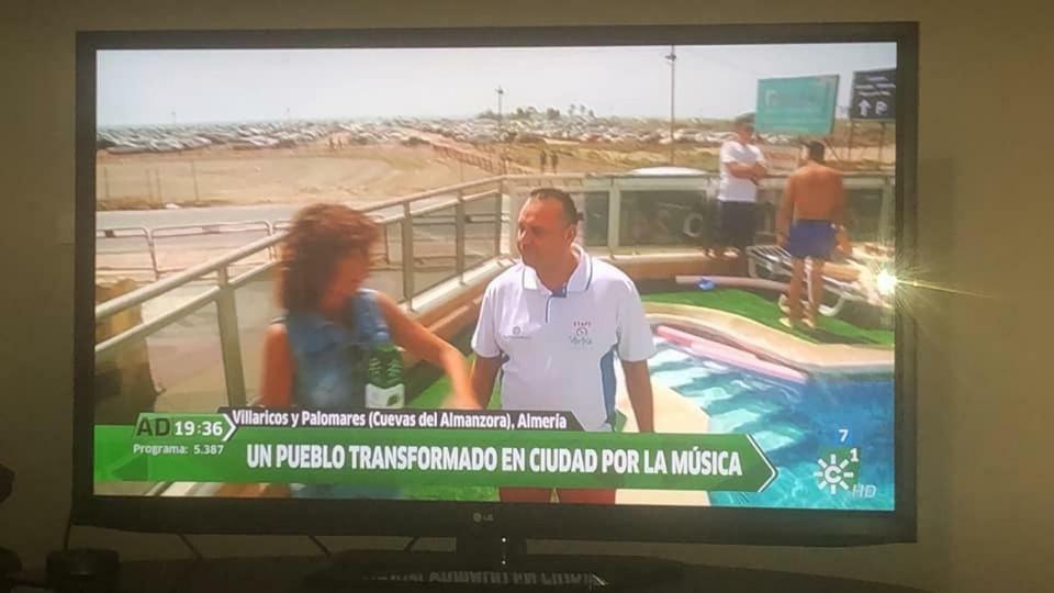 Hotel Palomares Beach Exteriör bild